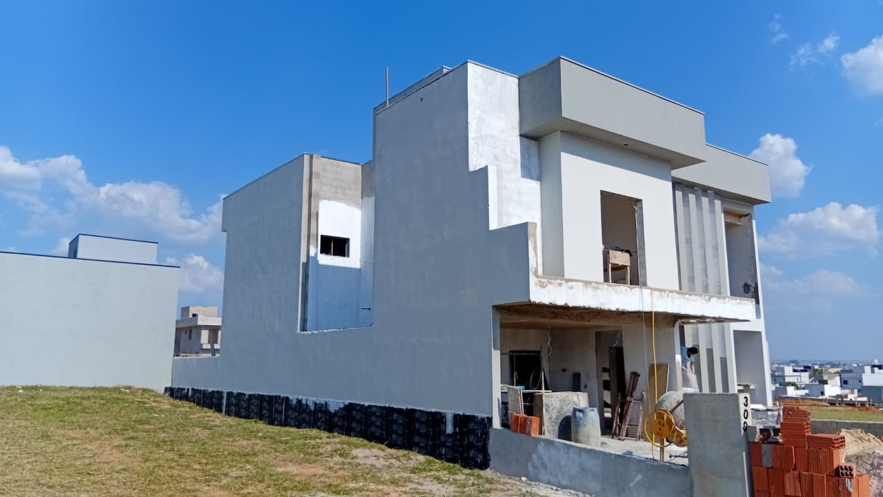 Obra em andamento